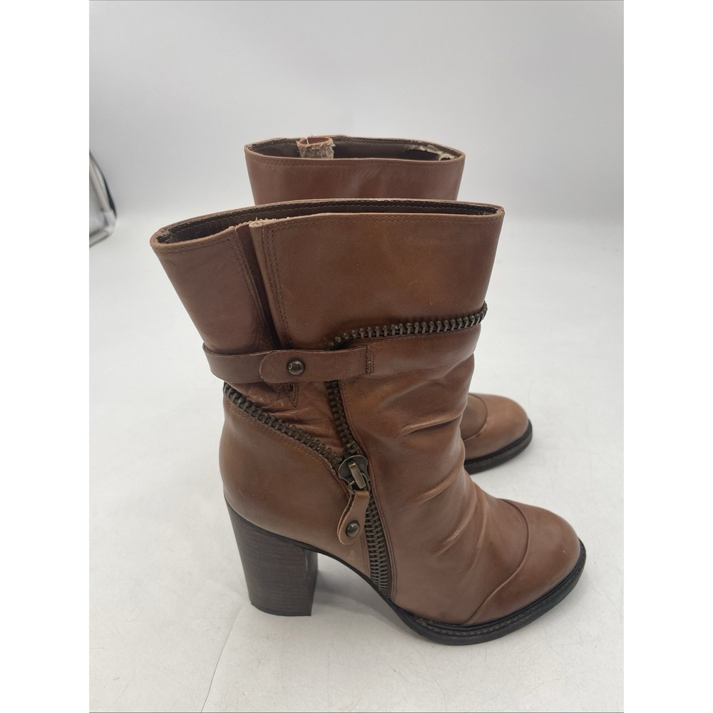 BCBGeneration Womens Brown Side Zip Leather Boots Size 8.5B